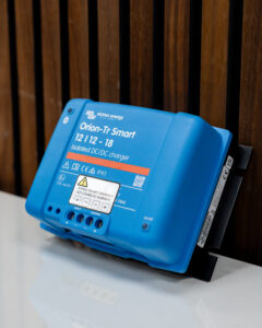 Orion-Tr Smart 12/12-18A (220W) Isolated DC-DC charger